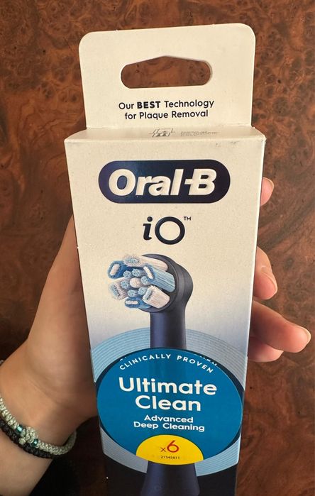 Set 6 Rezerve Oral-B iO Ultimate Clean - Noi, Sigilate, Negre
