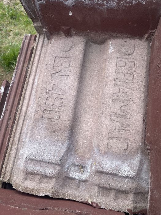 Țiglă Brac + coamă | ~700 buc | preț bun