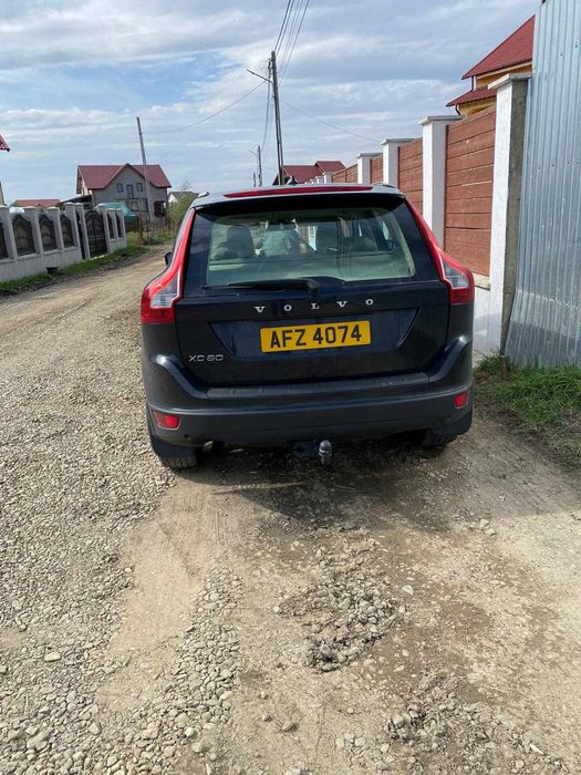 Dezmembrez Dezmembrari piese Volvo XC60 2.4D D5244T10 2008-2013