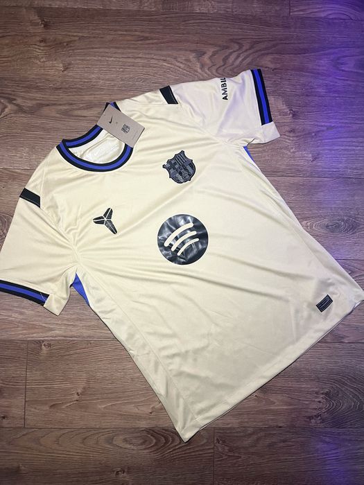 Екип на Барселона 25/26