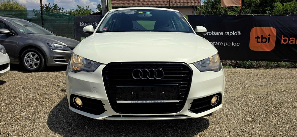 Audi A1 an 2010 motor 1200 cm3 benzina euro 5 aer conditionat