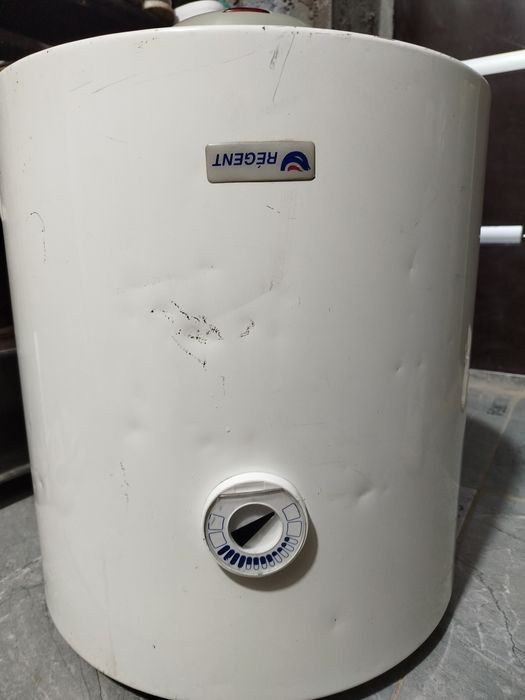 Срочно продается Аристон 50л REGENT