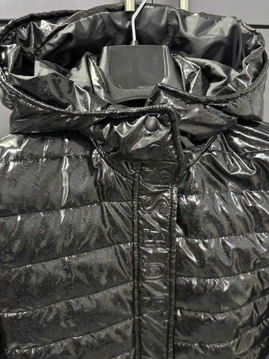 Зимно яке GUESS за момиче