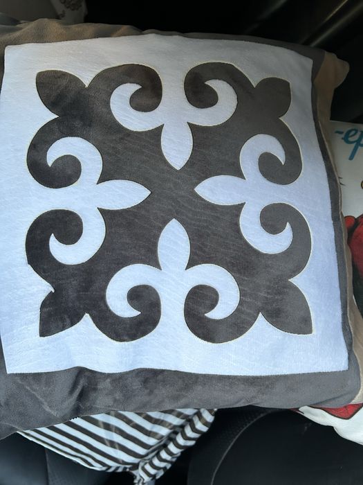 Науырыз подушки