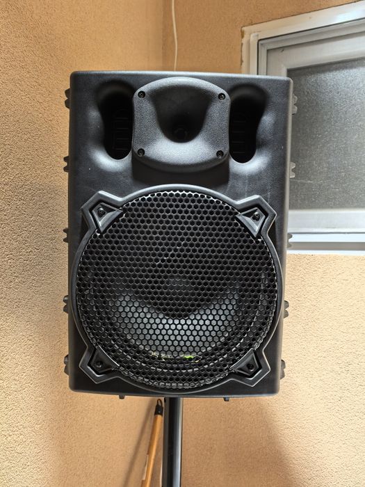 Boxe pasive și amplificator