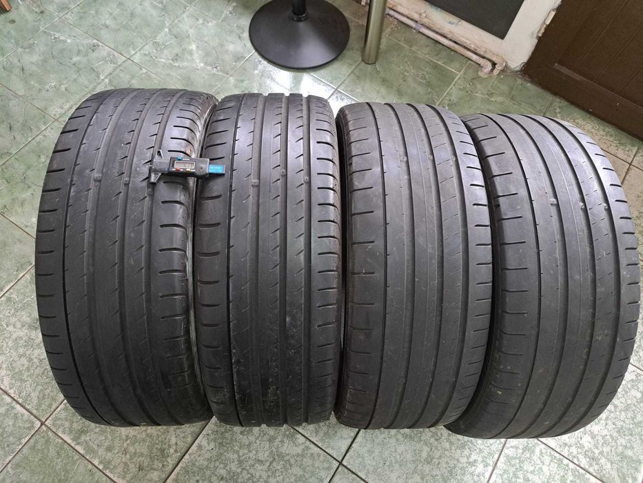 4 anvelope 245/45 R19 Yokohama