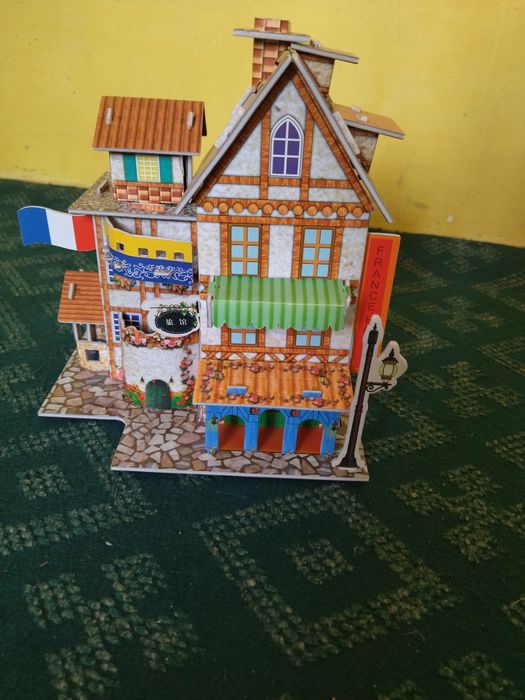 Bog'cha va tashkilotlar uchun ajoyib uycha