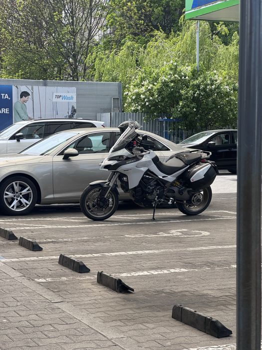 Ducati Multistrada 1260 S | Desmo efectuat | Akrapovič Titanium | Carbon