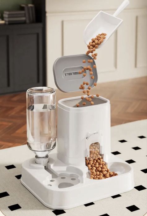 Автоматична хранилка/диспенсър за домашен любимец