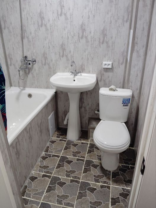 1 ком квартиру Сергели Спутнике в деревянном доме новый ремонт огород