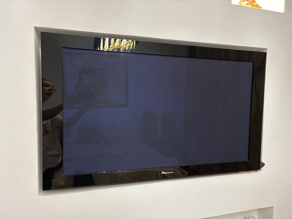 Philips телевизор