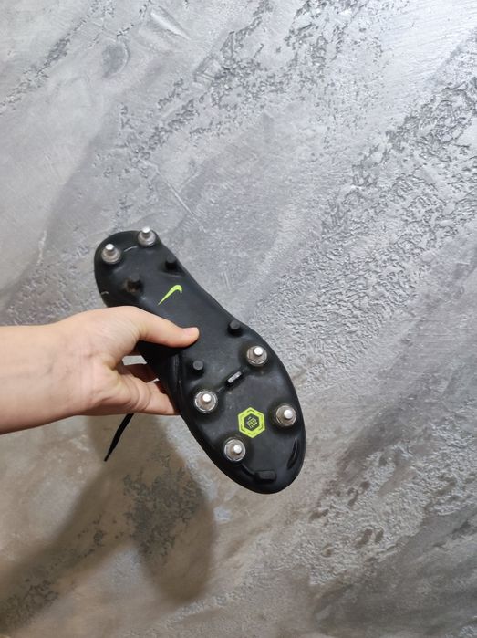 Ghete de fotbal nike