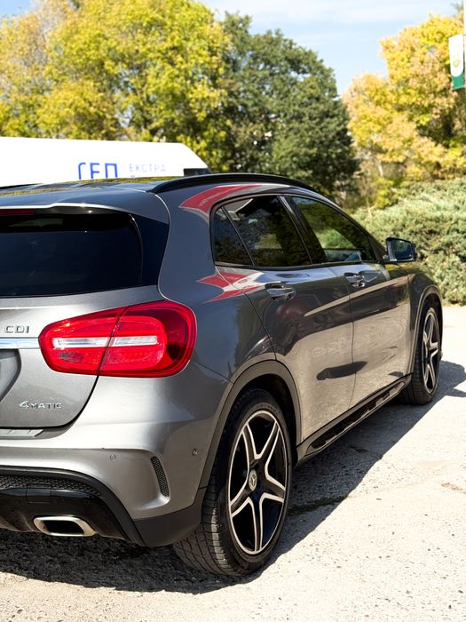 Mercedes Benz GLA 220 CDI 4matic