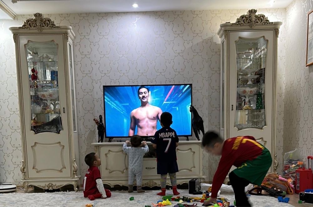 Гостиная Сервант и тумба