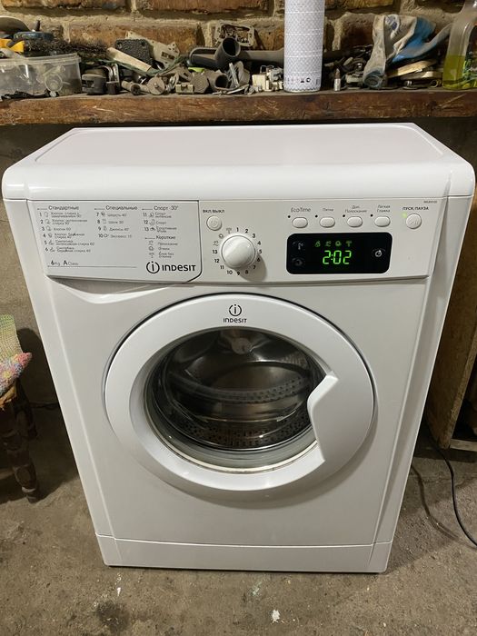 Стиральная машина INDESIT