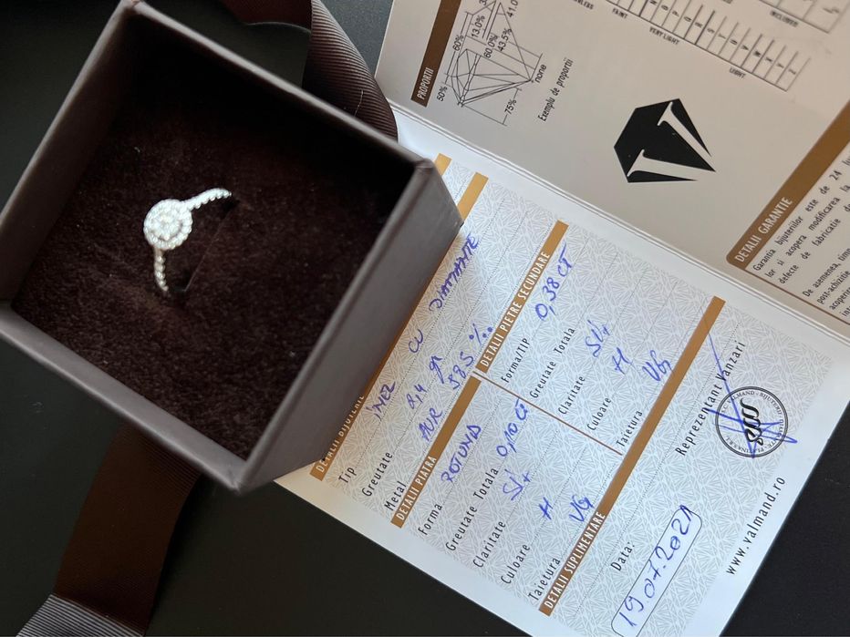 Vand inel logodna cu diamante naturale