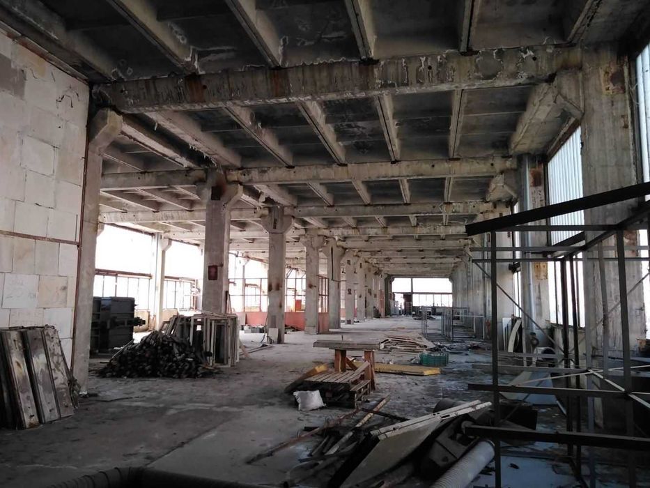 Продава се Промишлена сграда в Пловдив, Индустриална зона - Юг - 4337 кв.м за 577 €/кв.м - Снимка #1