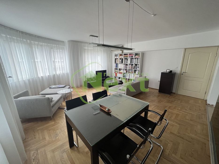 Дава се под наем Тристаен апартамент в София, Център - 120 кв.м за 1100 € - Снимка #1