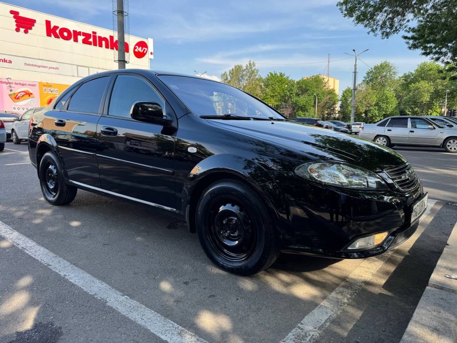 Jentra qora 2021 -yil