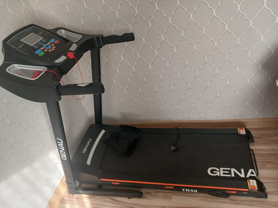 Беговая дорожка Genau