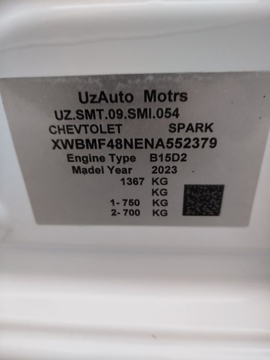 Спарк мошина сотилади