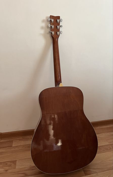 Гитара акустическая Yamaha F370
