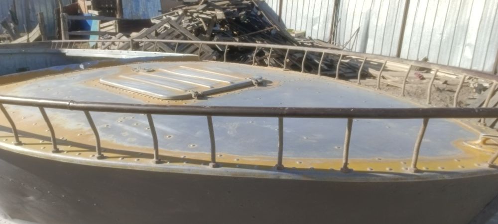 Продам лодку Прогресс 2м