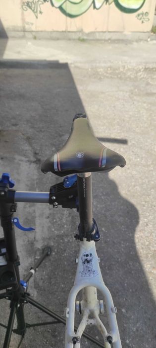 Алуминиева рамка 26"