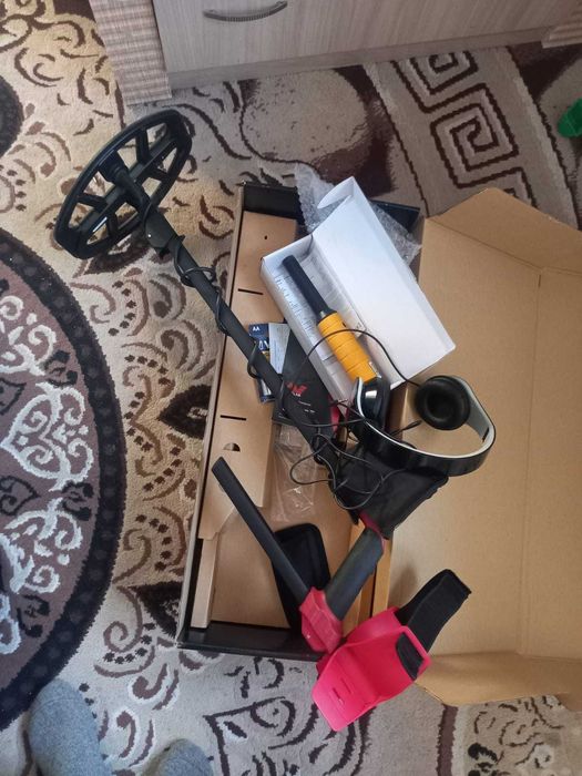 Металл искатель срочно продам