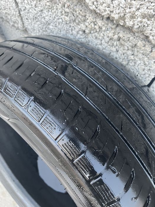 Продаеться шины 215/60 r16