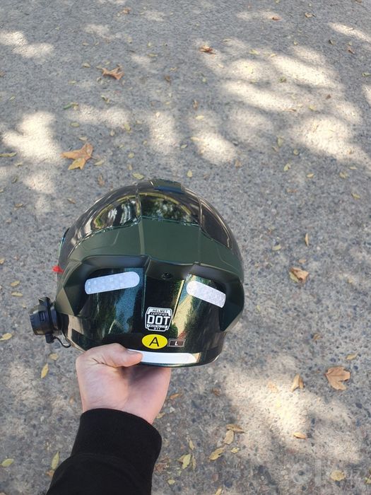 Moto kaska AXK brendi