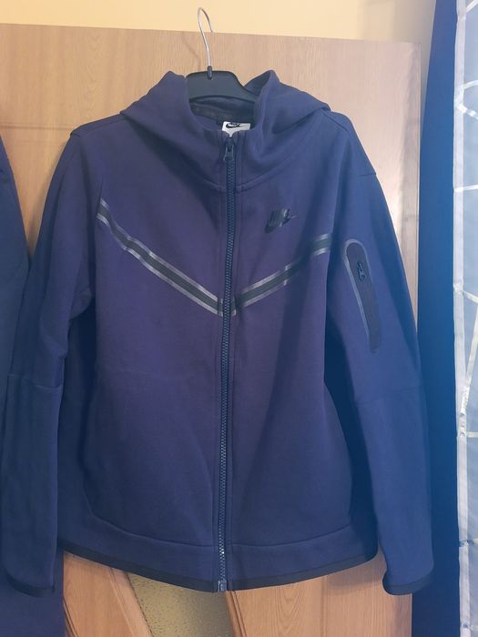 Hanorac tech Nike   intr o stare foarte buna!