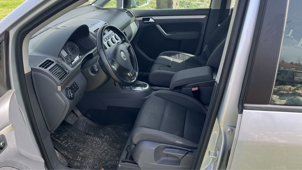 Vw Touran DSG Face Мотор Турбо Дюза Кутия Фар Стоп Броня Калник Врата