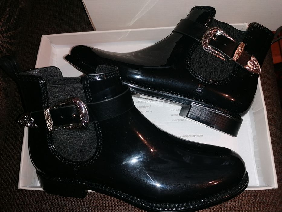 Ghete lac ASOS Glamorous, nr. 38, noi!