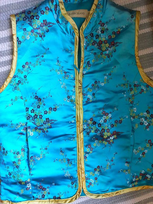 Китайски национални дрехи  празлични размери и цени ,кимона