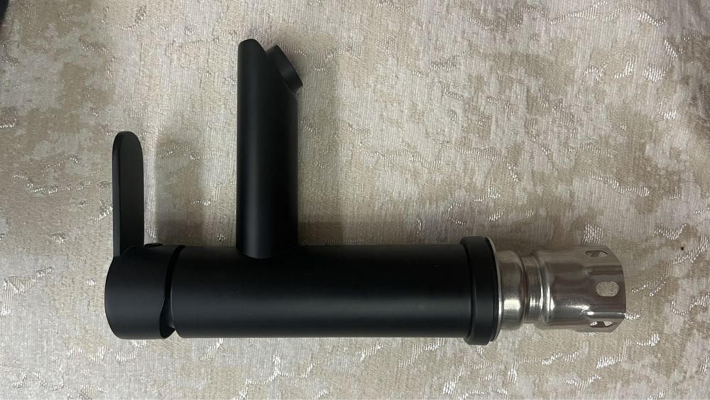 Кран для ванны и кунхи