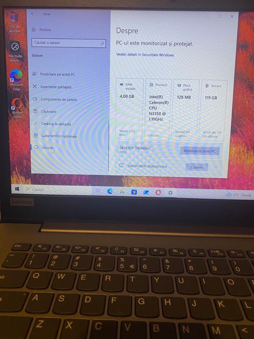 Lenovo IdeaPad cu incarcator si racitor