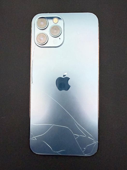 Продам IPhone 12 pro max