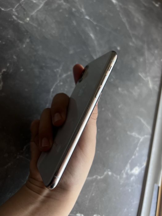 Срочно продаю Айфон Х