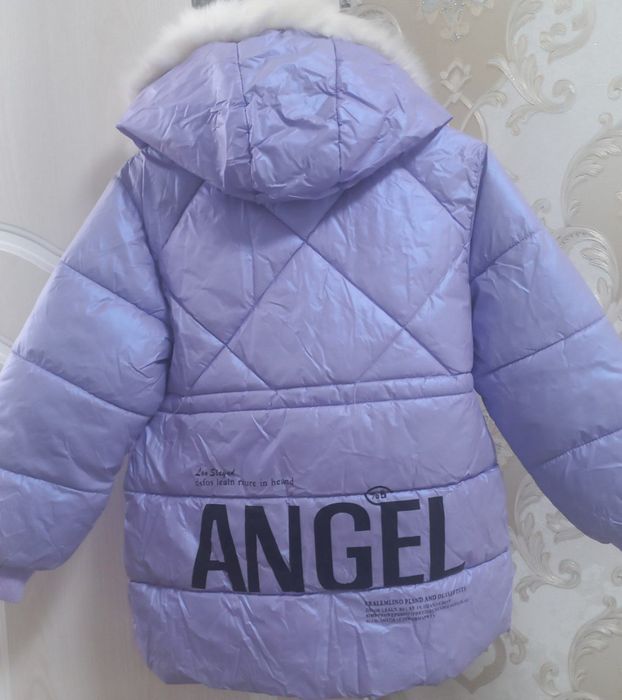 Куртка  зимний пуховик для девочек