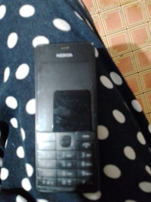 Продам сотывый тел