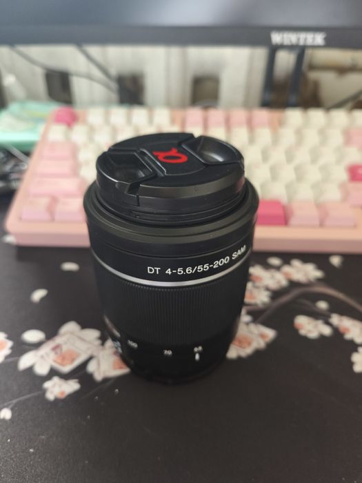 объектив Sony 55–200mm камера