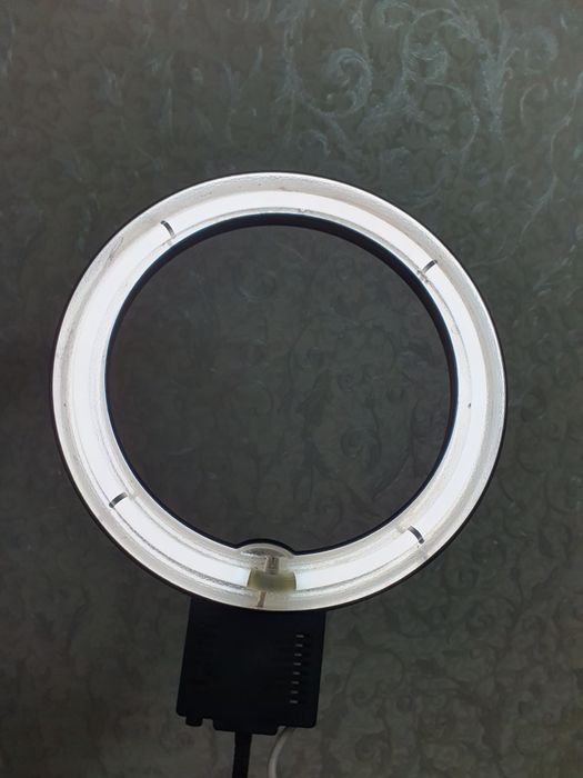 Селфи лампа, в рабочем состоянии