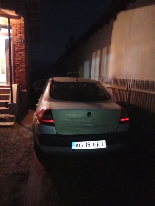 Vând Renault Megane 2 1.6v Pentru dezmembrări