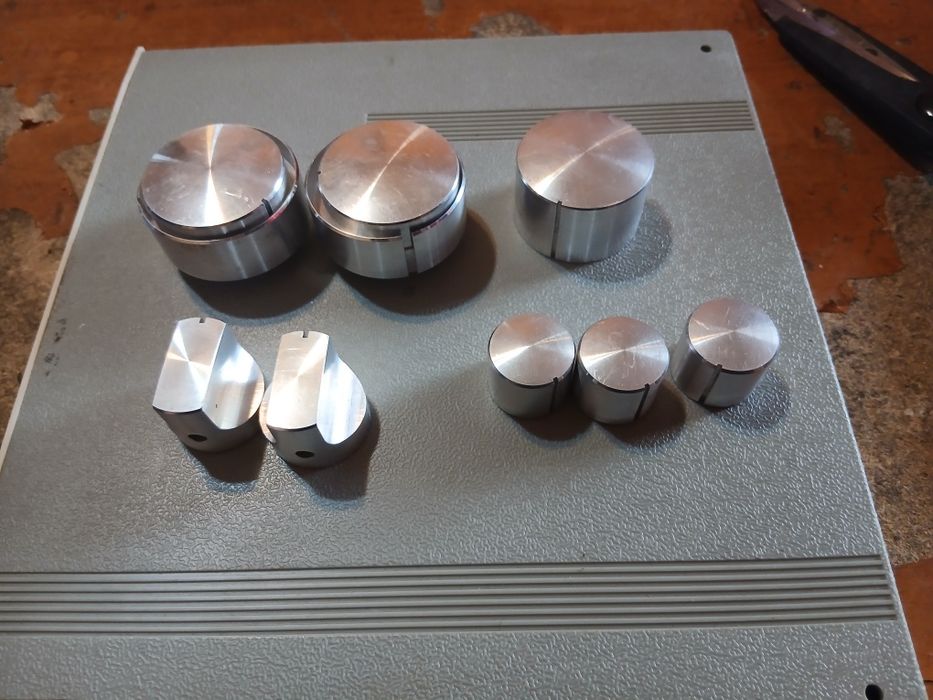 Set butoane magnetofon rostov 105