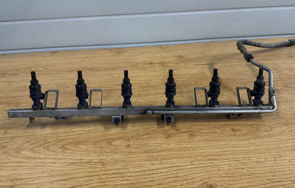 Бензинови инжектори/дюзи за бмв М54b30 3.0i  231к.с