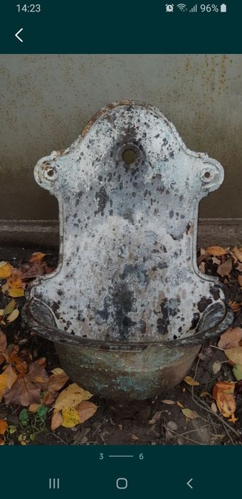 Se vand 2 chiuvete din fontă pentru grădina