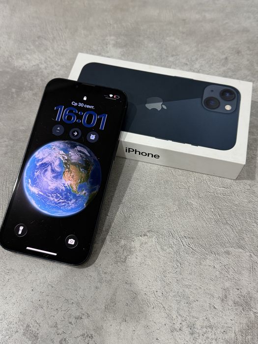 Продам iphone 13 128 gb