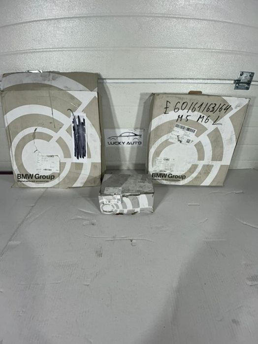 BMW M5 M6 E60 E61 E63 E64 set discuri de frana 2282805 2282806 si set