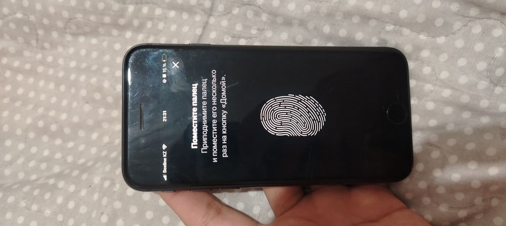 IPhone Se 2 64/100